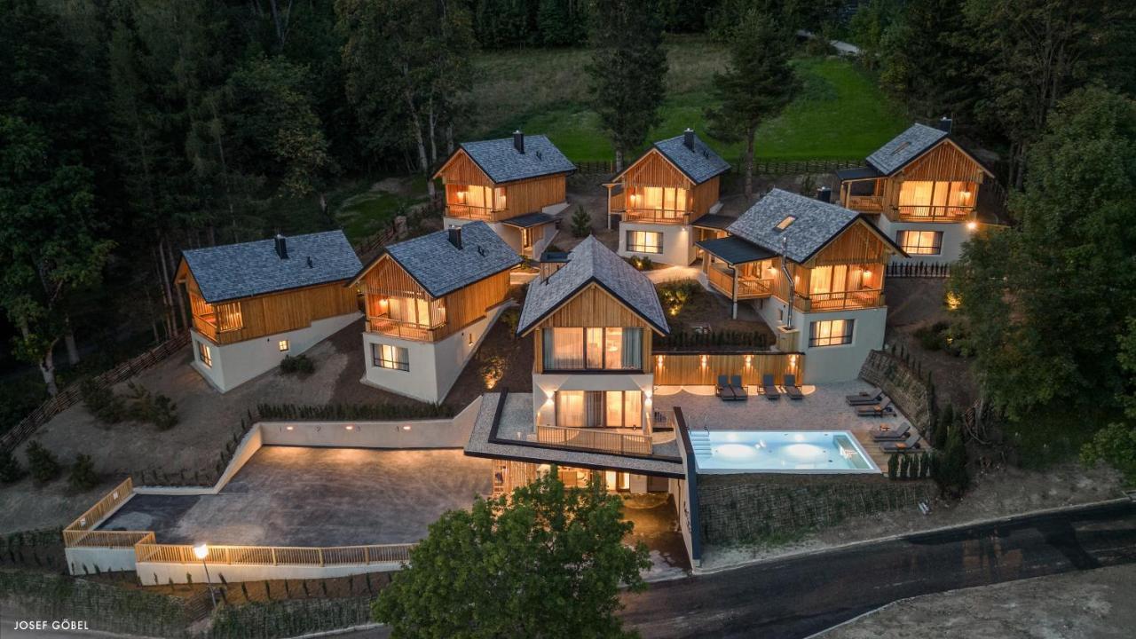 Hideaway Hotel Montestyria Chalets & Suiten ماريازيل المظهر الخارجي الصورة