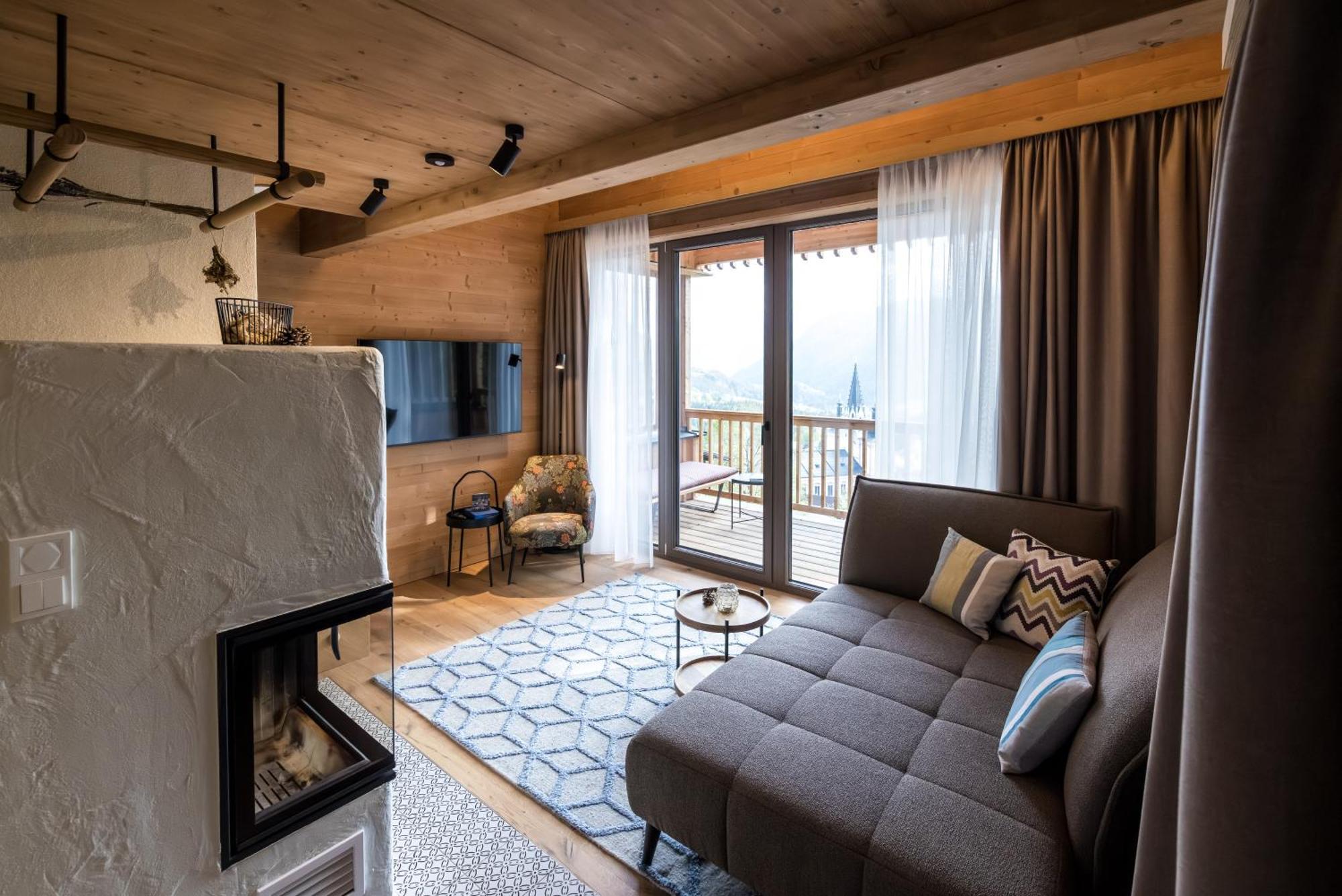 Hideaway Hotel Montestyria Chalets & Suiten ماريازيل المظهر الخارجي الصورة