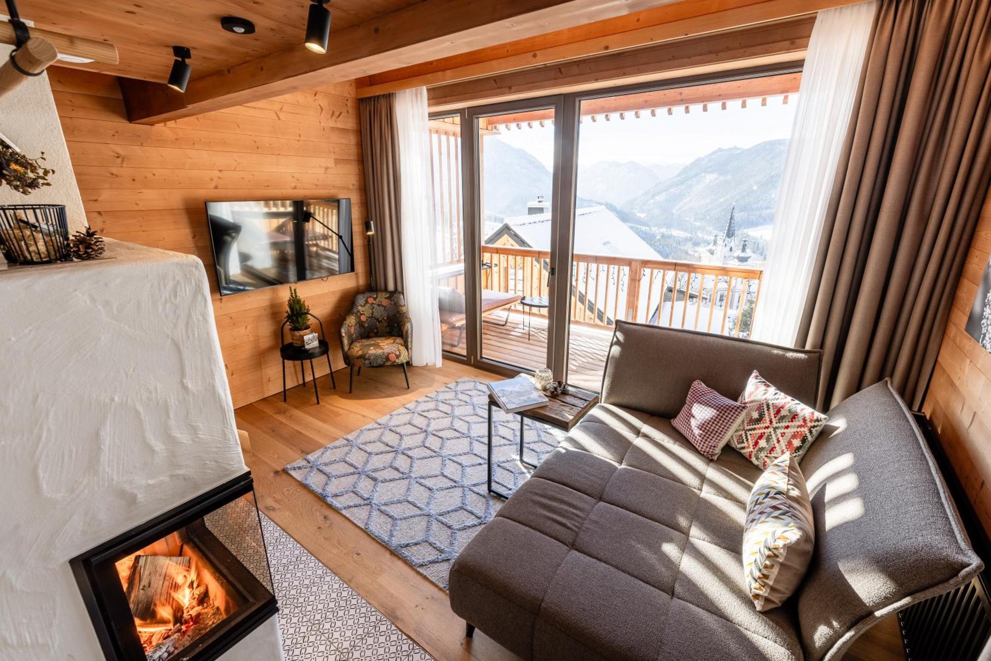 Hideaway Hotel Montestyria Chalets & Suiten ماريازيل المظهر الخارجي الصورة